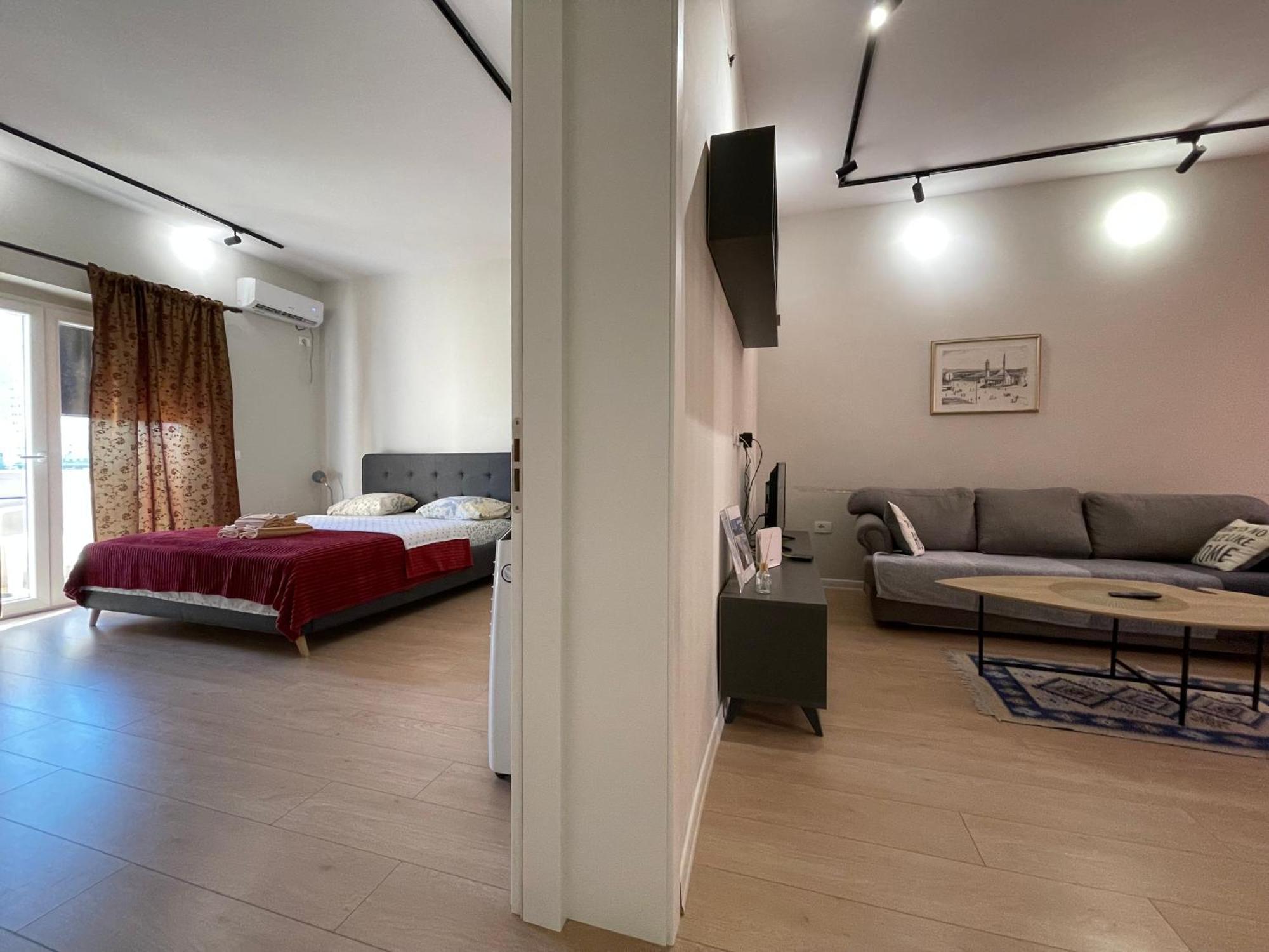 Downtown View Modern Apartment Tirana Eksteriør billede