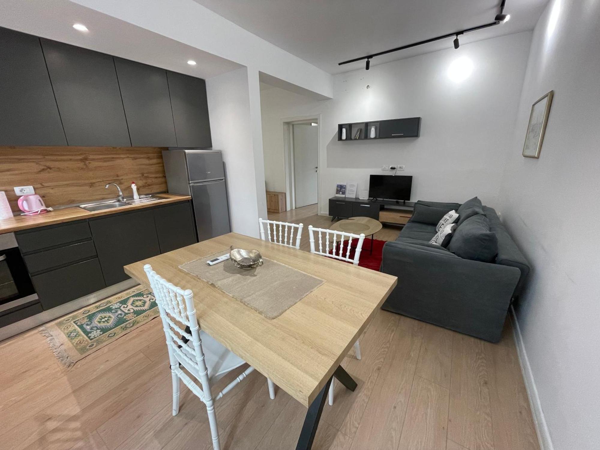 Downtown View Modern Apartment Tirana Eksteriør billede