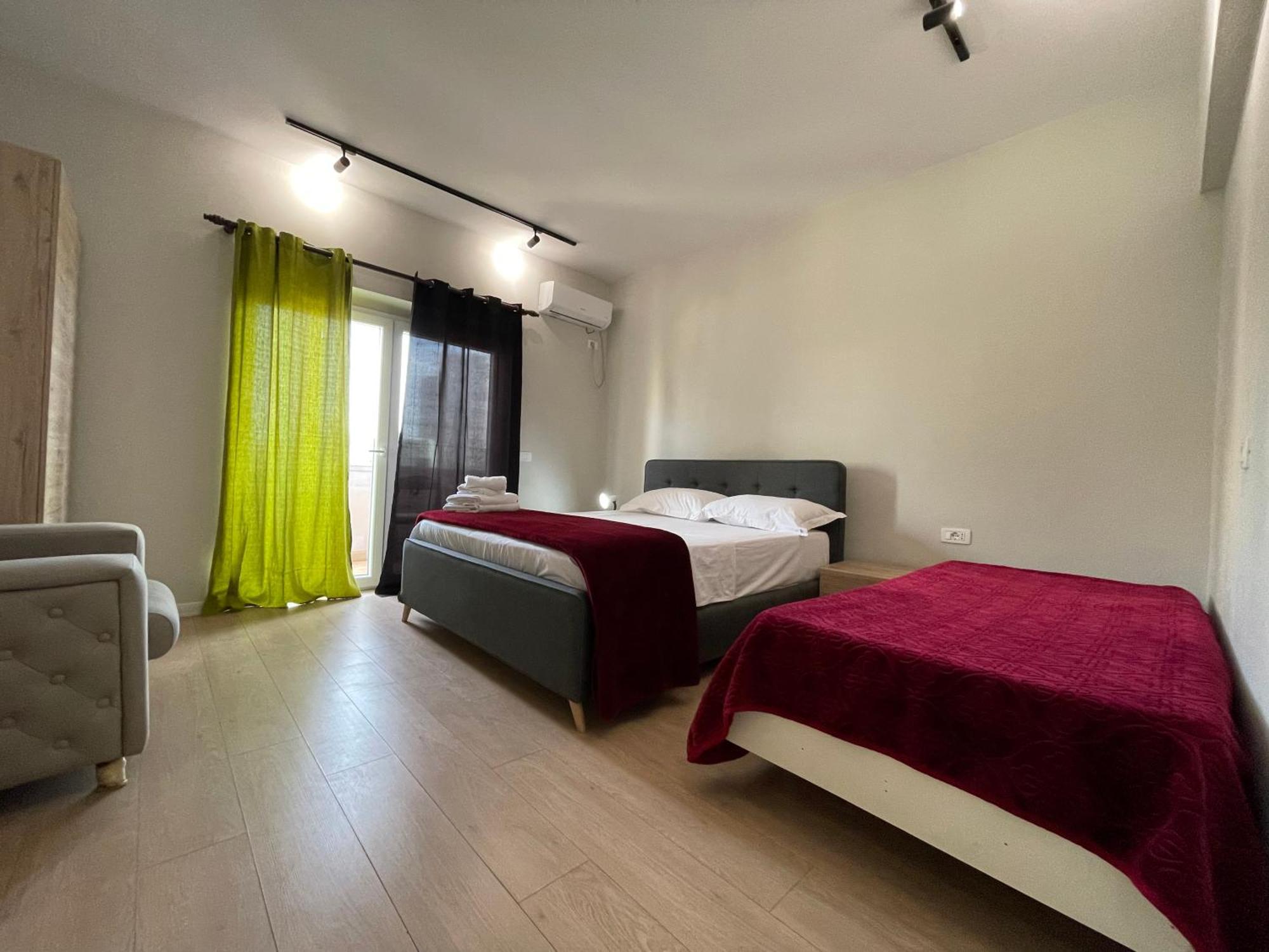 Downtown View Modern Apartment Tirana Eksteriør billede